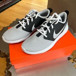Nike Roshe G Junior Spikeless Golf Shoe 7Y